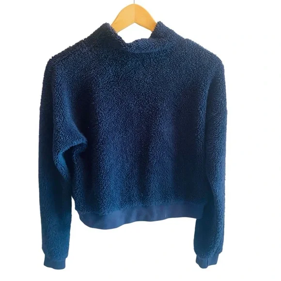 Beyond Yoga BFF Sherpa Cropped Pullover - Picture 7 of 9